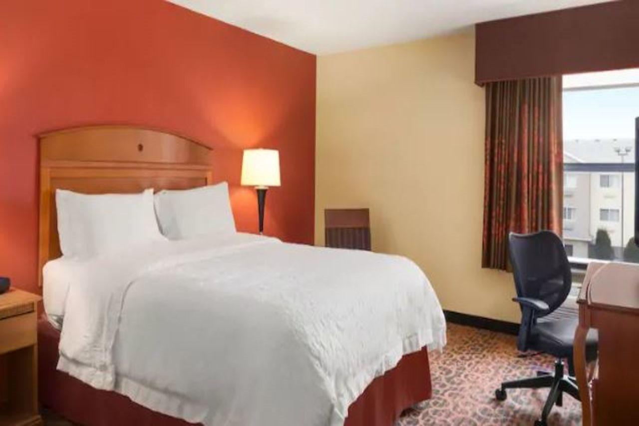 Hampton Inn Wichita-East Extérieur photo