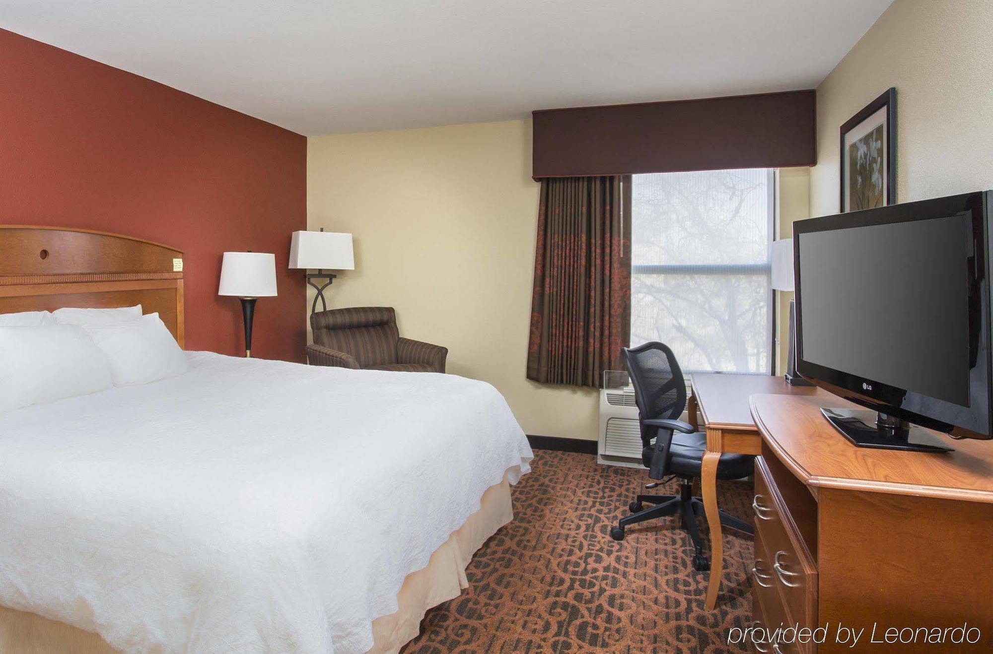 Hampton Inn Wichita-East Extérieur photo